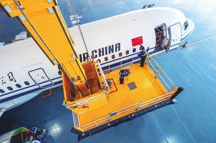 加德纳航空科技总经理于锦春告诉《中国经营报》记者:"成都在